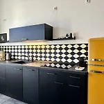 Villakrocker - Elberadweg Trifft Wandkunstwerk Apartamento Burg bei Magdeburg