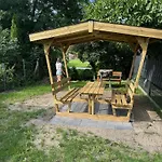 Villakrocker - Elberadweg Trifft Wandkunstwerk * Burg bei Magdeburg