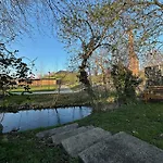 Apartman Villakrocker - Elberadweg Trifft Wandkunstwerk *