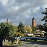 Villakrocker - Elberadweg Trifft Wandkunstwerk Apartman