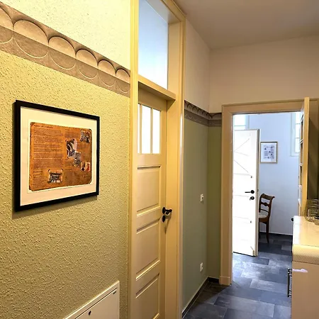 Villakrocker - Elberadweg Trifft Wandkunstwerk Apartment *