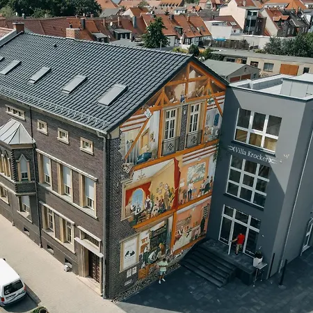 Villakrocker - Elberadweg Trifft Wandkunstwerk *