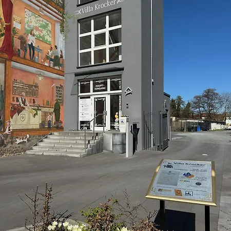 Villakrocker - Elberadweg Trifft Wandkunstwerk Apartment *