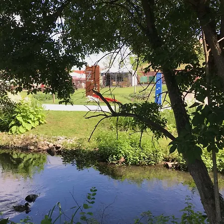 Villakrocker - Elberadweg Trifft Wandkunstwerk Διαμέρισμα Burg bei Magdeburg