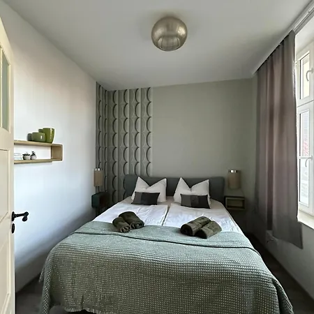 Apartment Villakrocker - Elberadweg Trifft Wandkunstwerk *