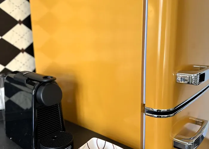 Villakrocker - Elberadweg Trifft Wandkunstwerk Lägenhet Burg bei Magdeburg