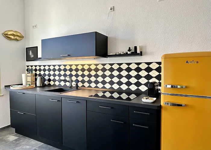 Villakrocker - Elberadweg Trifft Wandkunstwerk Appartement Burg bei Magdeburg