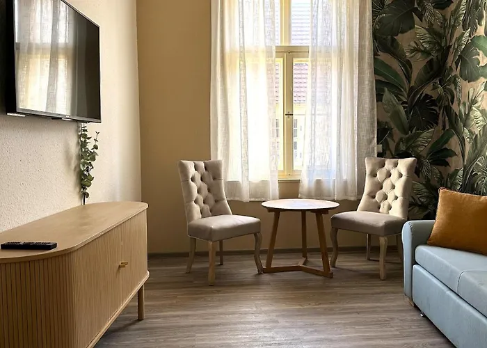 Villakrocker - Elberadweg Trifft Wandkunstwerk Appartement Burg bei Magdeburg